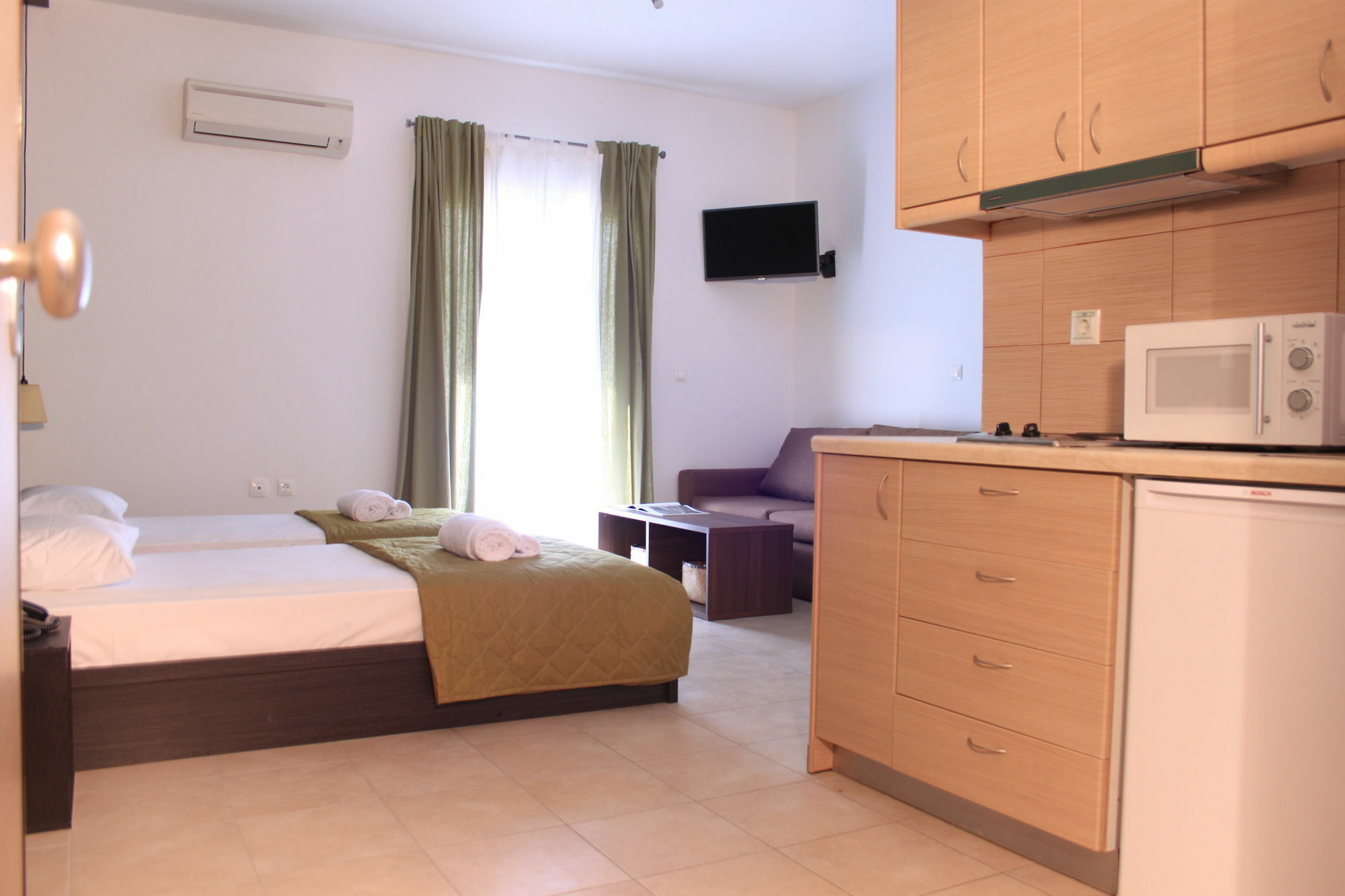 Krinis Apartments Rhodes City Eksteriør bilde