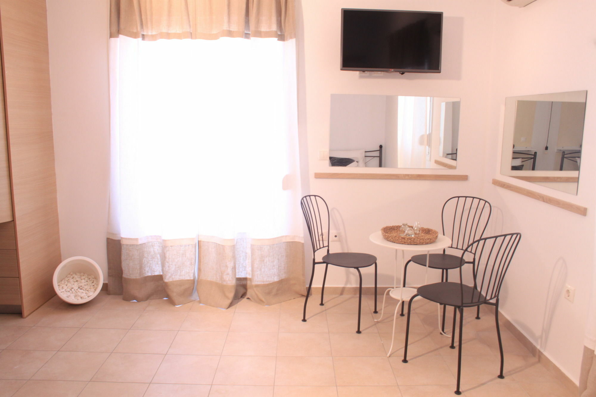 Krinis Apartments Rhodes City Eksteriør bilde